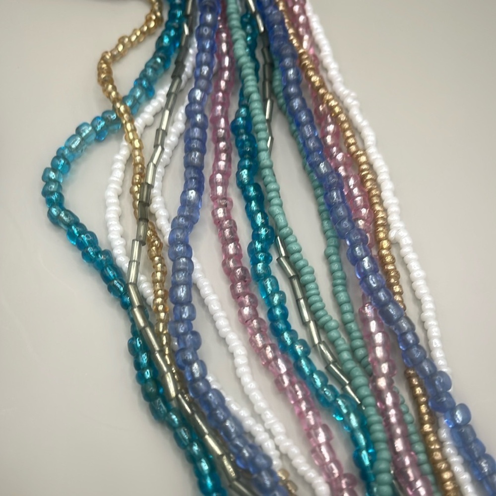 Colorful Beaded Necklace and bracelet set with Wooden Clasp - Picture 6 of 8